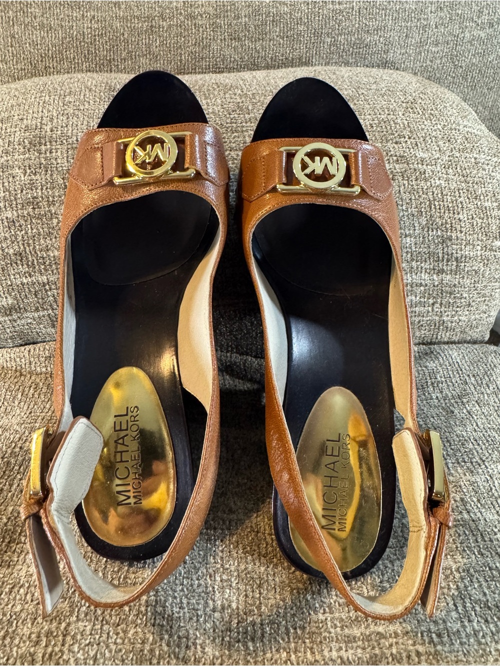 MICHAEL Michael Kors Charm Sling Open Toe Platform Wedge Sandals Size 8M - Picture 5 of 12